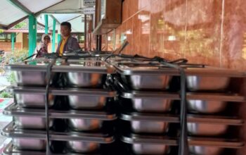 BGN Sebut Keracunan MBG di Bandung Barat Tak Masuk Akal: Ayam Dibeli Sabtu, Dimasak Rabu